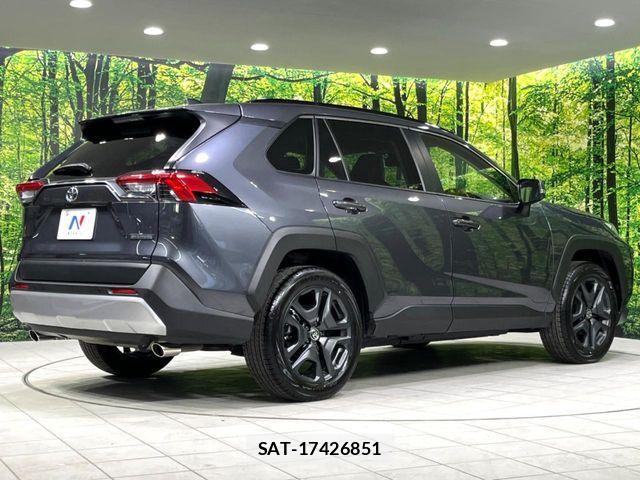 Toyota RAV4 2025-10 7252083-17