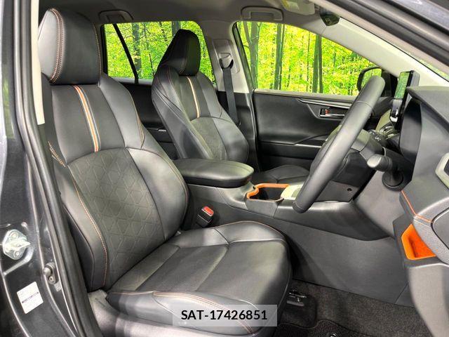 Toyota RAV4 2025-10 7252083-8