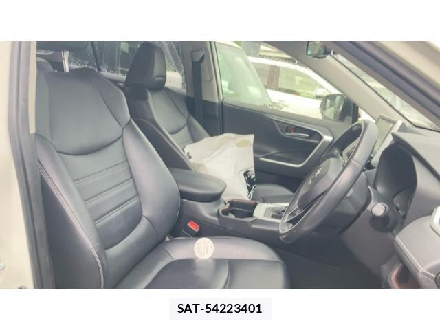 Toyota RAV4 2020-07 7252097-9