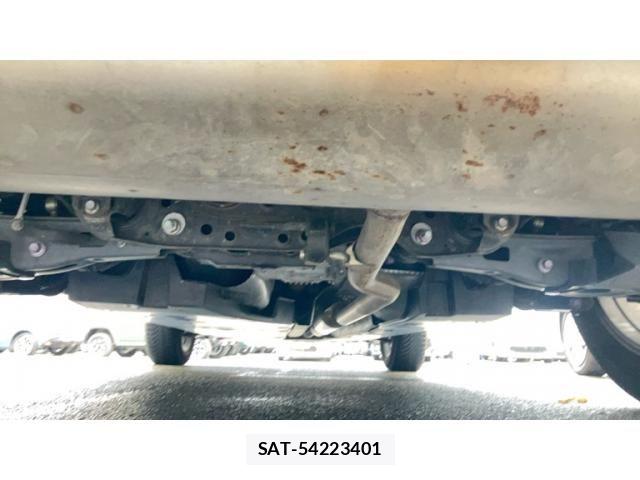 Toyota RAV4 2020-07 7252097-11