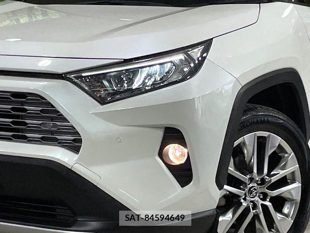 Toyota RAV4 2019-05 7252086-11
