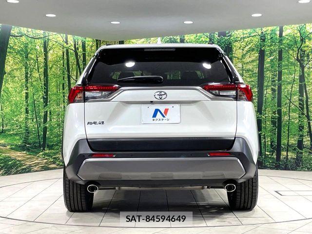 Toyota RAV4 2019-05 7252086-14