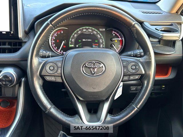 Toyota RAV4 2019-05 7252088-11