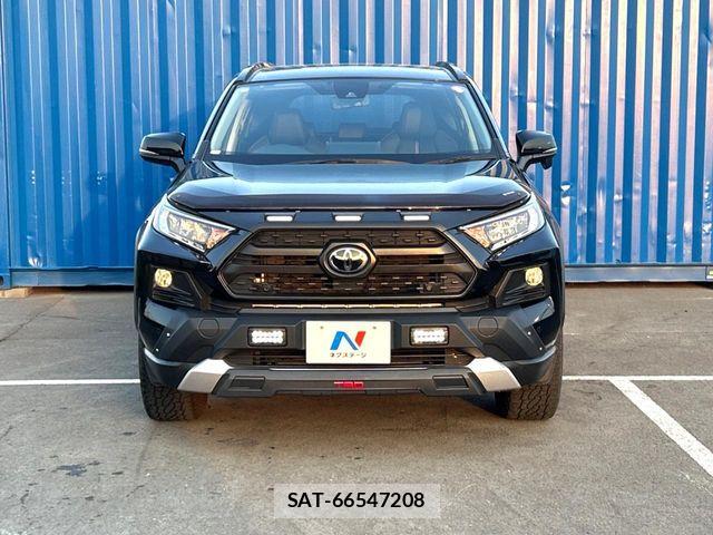 Toyota RAV4 2019-05 7252088-14