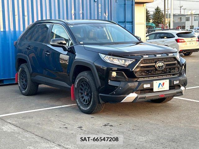 Toyota RAV4 2019-05 7252088-16