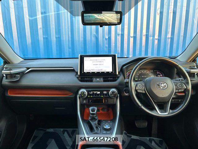 Toyota RAV4 2019-05 7252088-1