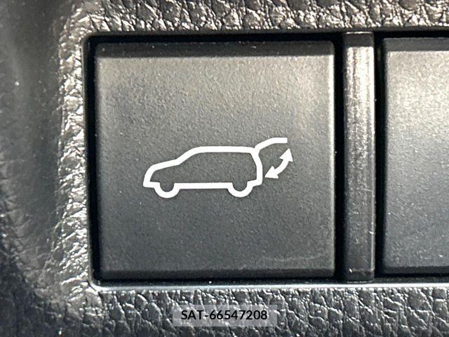 Toyota RAV4 2019-05 7252088-7