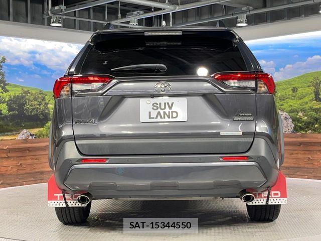 Toyota RAV4 2021-07 7252098-14