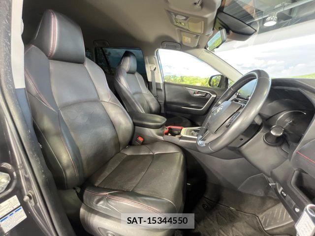 Toyota RAV4 2021-07 7252098-7