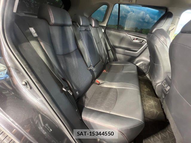 Toyota RAV4 2021-07 7252098-8