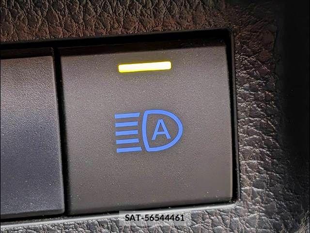 Toyota RAV4 2021-04 7250046-14