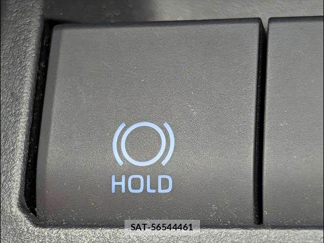 Toyota RAV4 2021-04 7250046-4