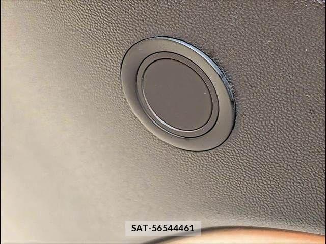 Toyota RAV4 2021-04 7250046-6