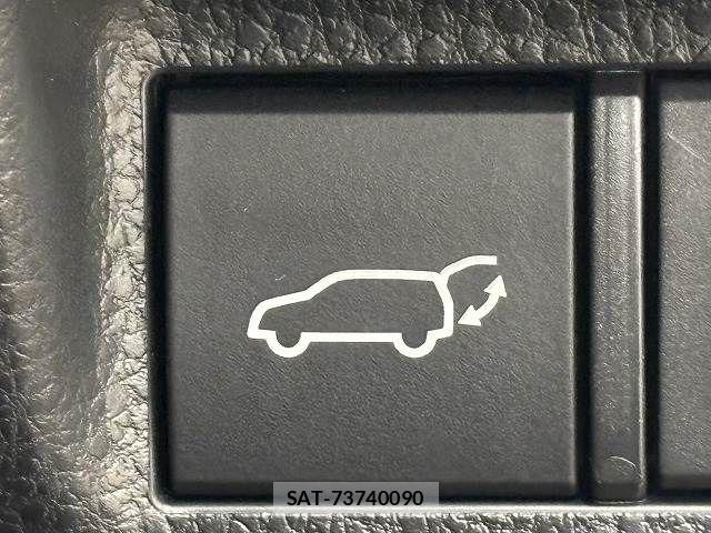 Toyota RAV4 2022-07 7252082-10