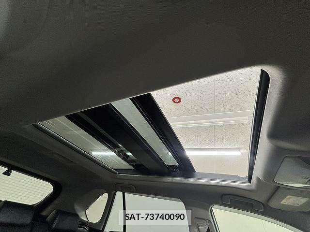 Toyota RAV4 2022-07 7252082-6