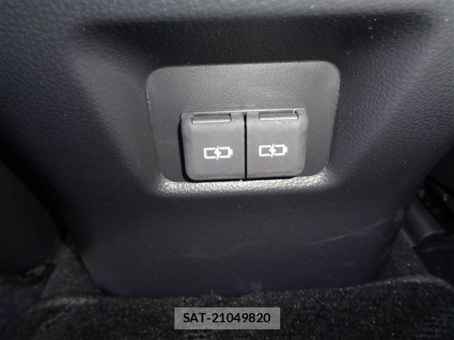 Toyota RAV4 2024-01 7252087-13