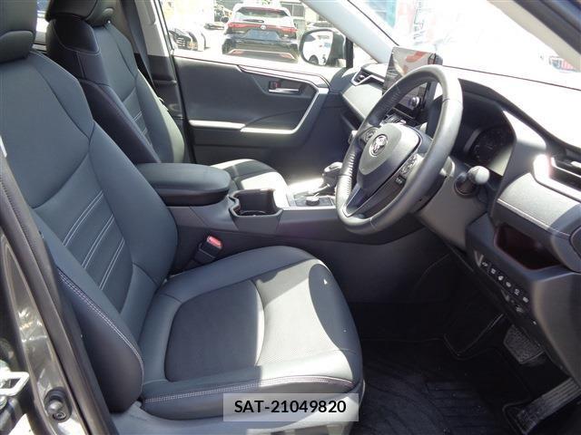Toyota RAV4 2024-01 7252087-17
