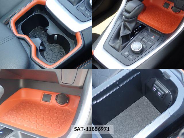 Toyota RAV4 2019-10 7252089-10