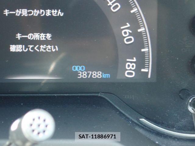 Toyota RAV4 2019-10 7252089-29