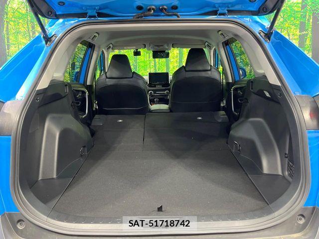 Toyota RAV4 2019-08 7252093-9