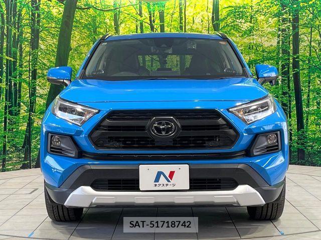 Toyota RAV4 2019-08 7252093-13