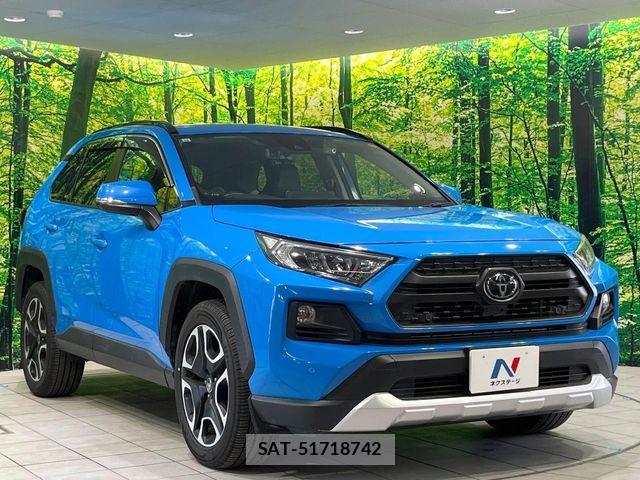 Toyota RAV4 2019-08 7252093-15