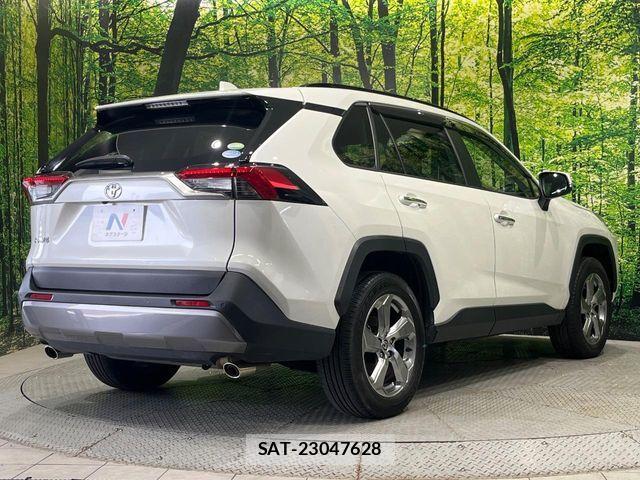 Toyota RAV4 2020-08 7252094-17