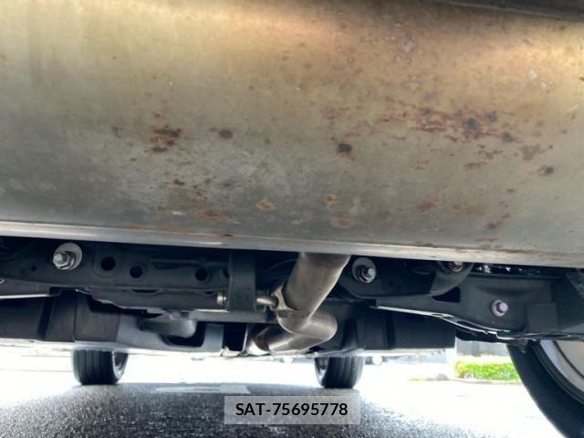 Toyota RAV4 2019-08 7252102-9