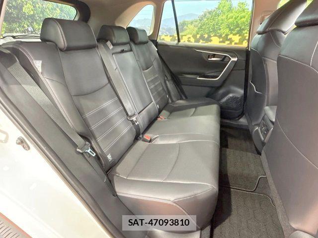 Toyota RAV4 2023-01 7252080-10
