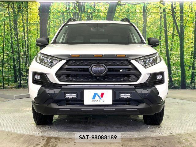 Toyota RAV4 2025-03 7252078-13