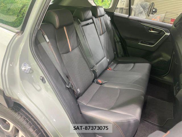 Toyota RAV4 2021-07 7252091-8