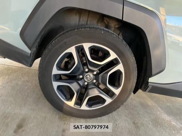 Toyota RAV4 2019-05 7252096-9