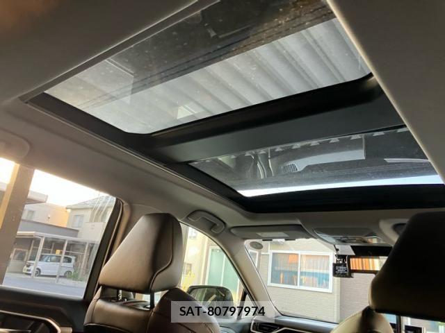 Toyota RAV4 2019-05 7252096-19