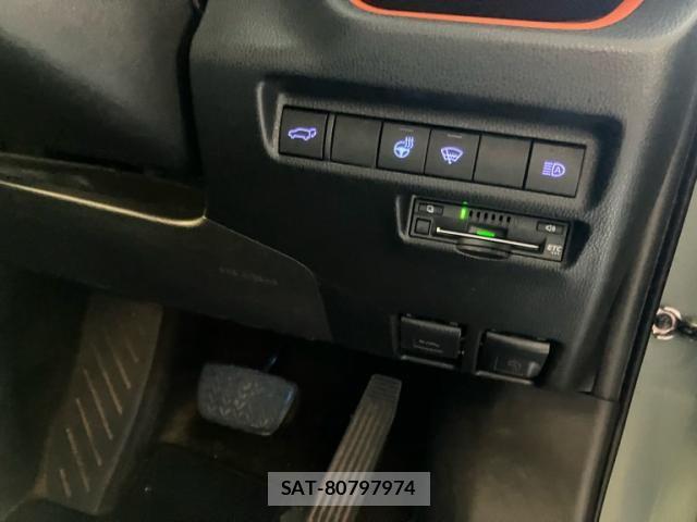 Toyota RAV4 2019-05 7252096-21