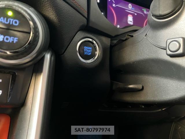 Toyota RAV4 2019-05 7252096-26