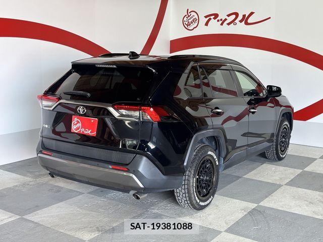 Toyota RAV4 2019-12 7250596-20