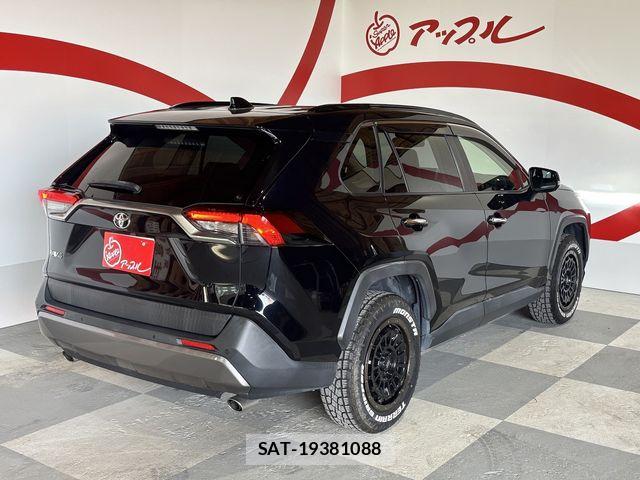 Toyota RAV4 2019-12 7250596-21