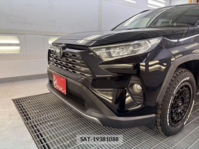 Toyota RAV4 2019-12 7250596-4