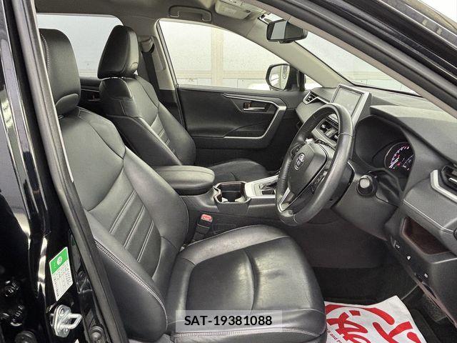 Toyota RAV4 2019-12 7250596-6