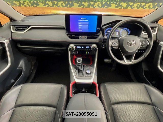 Toyota RAV4 2024-04 7252092-1