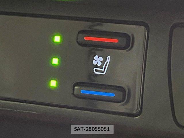 Toyota RAV4 2024-04 7252092-7