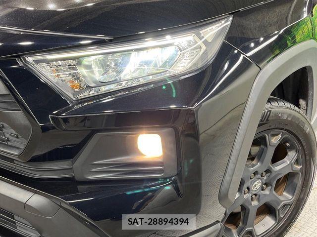 Toyota RAV4 2021-12 7272805-11