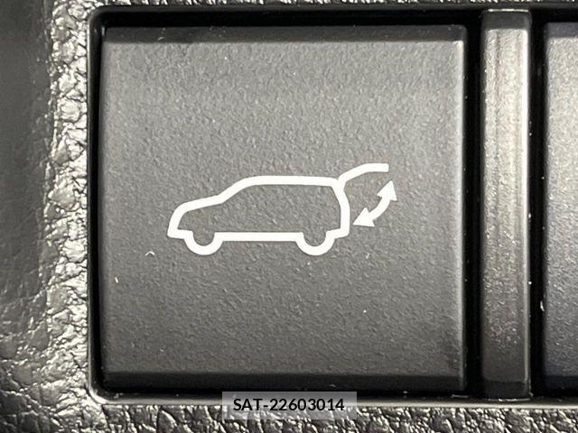 Toyota RAV4 2019-11 7272806-11