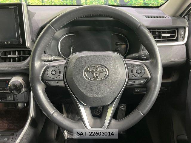 Toyota RAV4 2019-11 7272806-12
