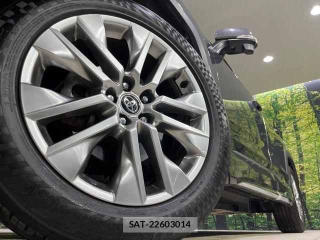 Toyota RAV4 2019-11 7272806-14