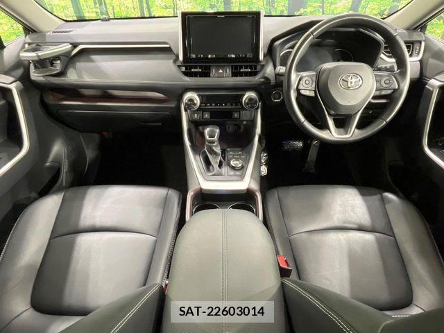 Toyota RAV4 2019-11 7272806-1