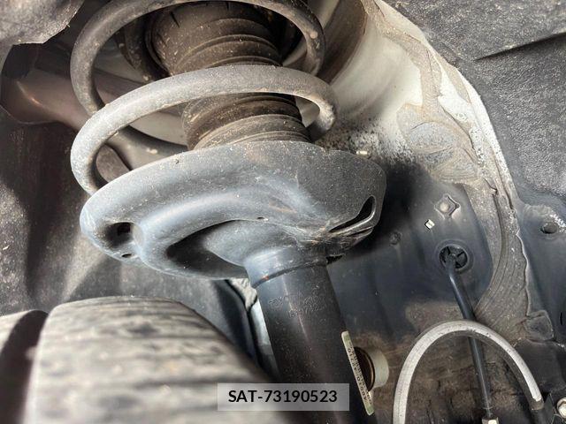 Toyota RAV4 2024-01 7272800-19