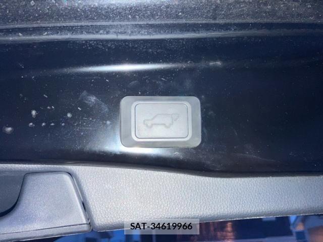 Toyota RAV4 2021-11 7272808-12
