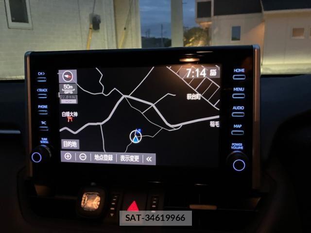 Toyota RAV4 2021-11 7272808-20
