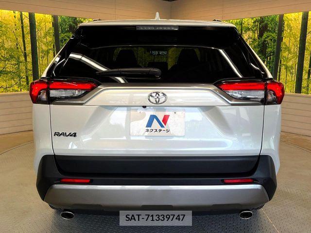 Toyota RAV4 2023-03 7261859-14
